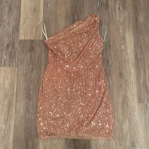 Lulu’s champagne bronze sequin one shoulder cocktail dress worn once